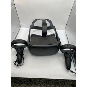 Oculus Quest 1 VR Headset White 64gb w/ Controllers w carrying case